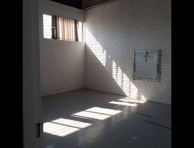 380M² WAREHOUSE TO LET IN NELSPRUIT CENTRAL